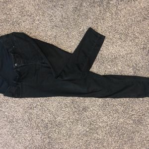 Old Navy rockstar black maternity jeggings